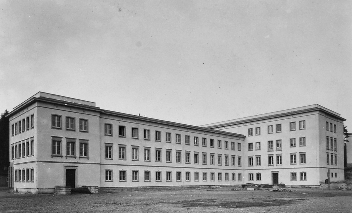 FDJ-Studentenwohnheim am Bogensee zu DDR-Zeiten